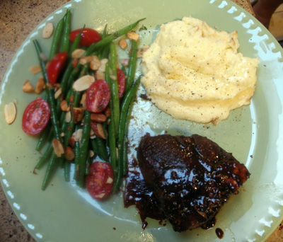 Pom Lamb Chop with Roasted Garlic Mashed Potatoes and Almond Green Beans