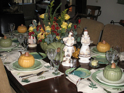 Thanksgiving Table 07