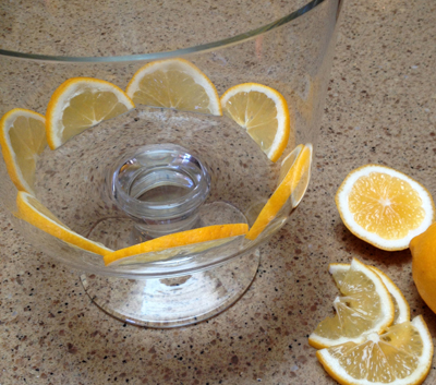 trifle bowl with lemons