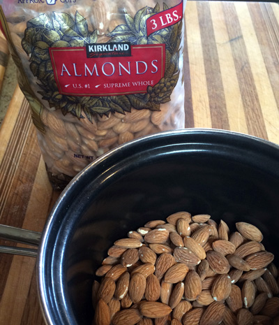 raw almonds