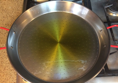 oil in paella pan