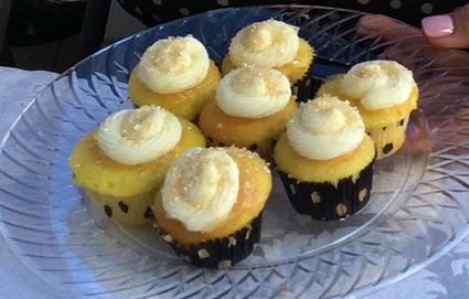 Lemon mini cupcakes