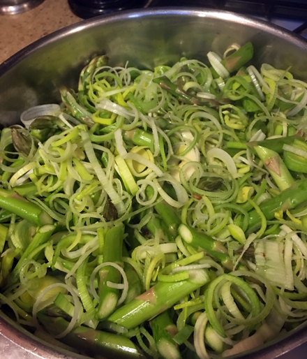 saute asparagus and leeks