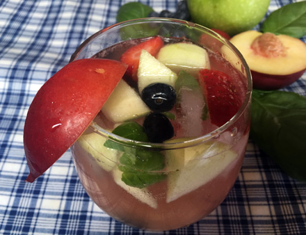 rose white and blue sangria