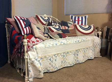 patriotic daybed